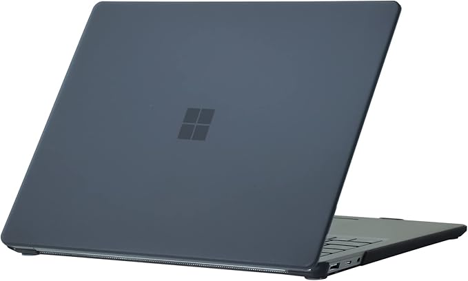 Se7enline kõvakaaneline kaitseümbris Microsoft Surface Laptop 15″ jaoks, matt must